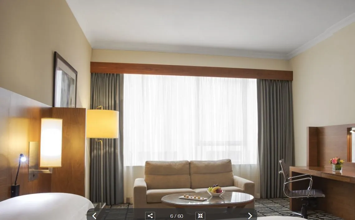 Jumeira Rotana - Дубай 4*,